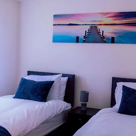 Vibes Getaway * Leeds (West Yorkshire)